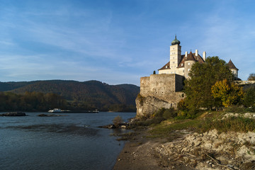 Fototapeta premium schloss schönbühel