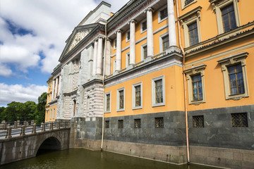 Obraz premium Mikhailovsky Castle in St. Petersburg, Russia
