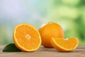 Orangen im Sommer mit Textfreiraum