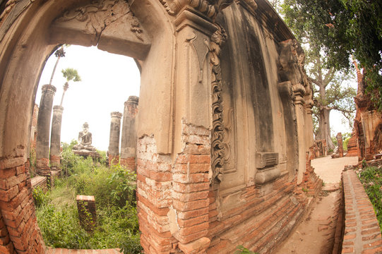 Yadana Hsemee Pagoda Complex.