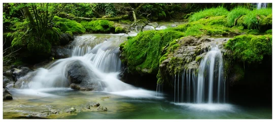 kleine Wasserfälle © MARC MEINAU