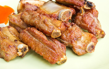 Fried spareribs and chili Sauce with garlic pepper