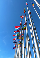 drapeaux du parlement européen