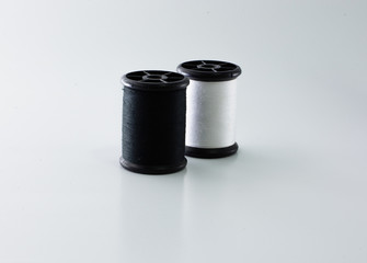 The difference between thread colors