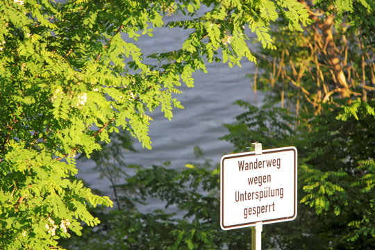 Untersp&uuml;lung