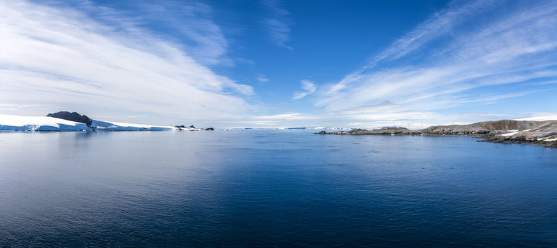 Antarctic Panorama Paradis Bay