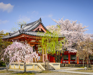 Naklejka premium Pavilion at Sanjusangendo Shrine in Kyoto, Japan