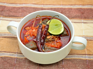 Thailand's KaNom jeen Noodles and curry.