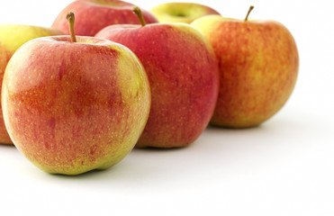 Fototapeta na wymiar Several ripe braeburn apples
