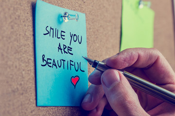 Smile you are beautiful - obrazy, fototapety, plakaty