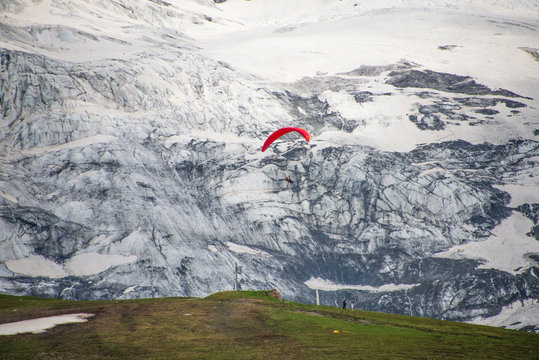 a paragliding