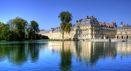 Chateau de Fontainebleau , France - obrazy, fototapety, plakaty