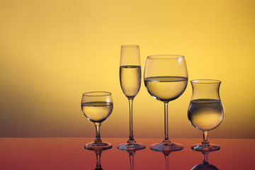 Glass mit alkohol 