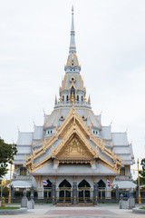 Fototapeta premium The great marble church, Wat Sothorn, Chachoengsao, Thailand