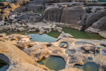 Fototapeta premium 3000 bok ,Sam pan bok, Ubon-ratchathani, Grand Canyon of Thailan