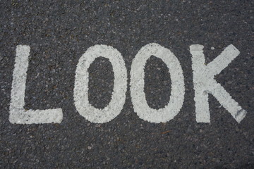 Look Sign