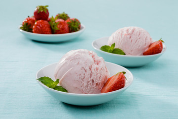 Gelato alla fragola, fuoco selettivo
