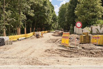 Strassenbau - Bauarbeiten für eine neue Strasse