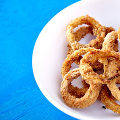 Baked onion rings snack