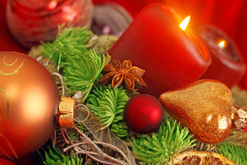 Weihnachtszeit und Kerzenschein