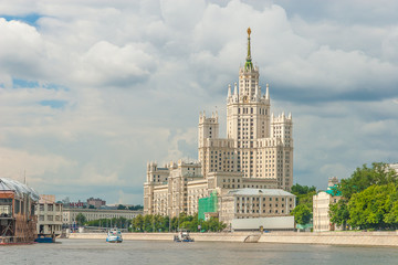 Kotelnicheskaya Embankment Building