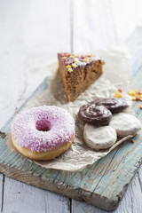Coffee cup and chocolate cake