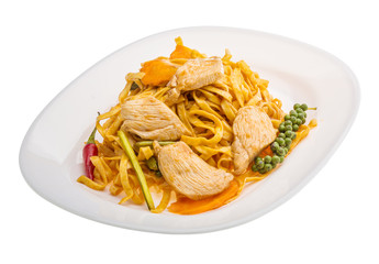 Fried noodles with chicken