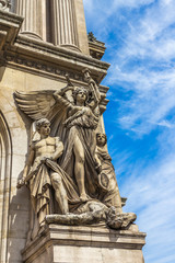 Fototapeta na wymiar Statue in Paris Opera House France