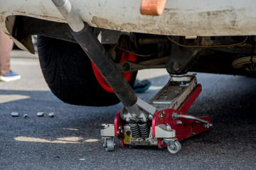 lift jack under the car