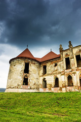 The ruins of Banffy Castle in Bontida