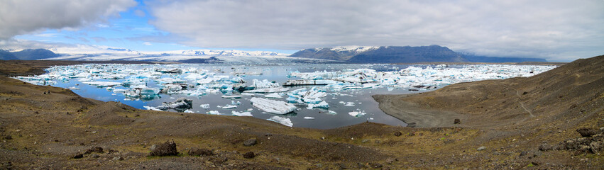 Jokulsarlon glacier lagoon