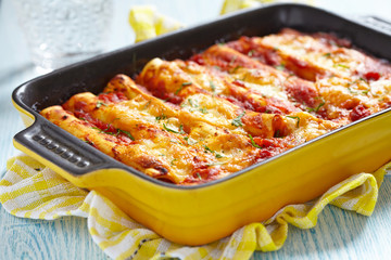 Cannelloni with meat