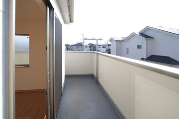 社会に誇れる塗装工事を約束する有限会社オカモト｜沼津・三島で安心と品質を届ける職人の技