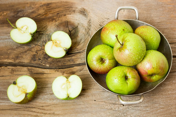 Green apple