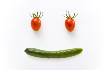 夏野菜　野菜　笑顔　スマイル