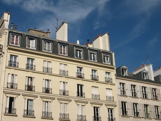 Fototapeta na wymiar Paris façades