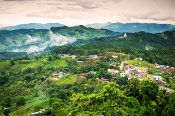 Fototapeta na wymiar Natural landscape view of Doi Mae salong in Chiangrai province,