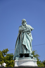 Monumento al Millennio, statua di Béla IV, Budapest.