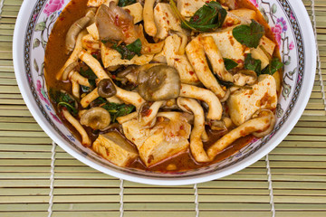 Mushroom Curry put the mushrooms and tofu
