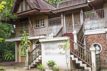 Fototapeta na wymiar old asian traditional house