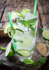 fresh mojito drink