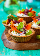 mini tarts with pumpkin