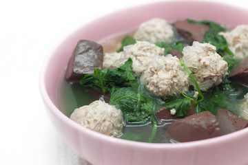 Ivy gourd soup with pork and chicken blood