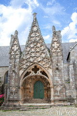 Fototapeta na wymiar L'église Notre Dame de Rescudon de Pont Croix, Finistère