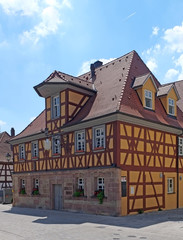 Fototapeta na wymiar Historische Bauwerke in Herzogenaurach