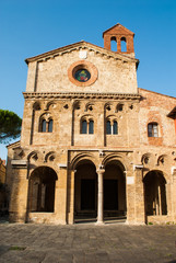 Fototapeta na wymiar Abbazia di San Sisto in Sisto, Chiesa, Pisa
