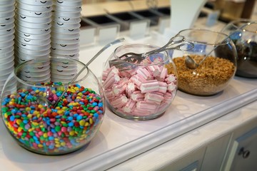 Delicatessens for decorating various sweet dishes