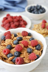 Whole-grain flakes