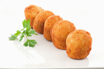 Buñuelos de bacalao fritos