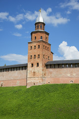 Башня Кокуй солнечным летним днем. Великий Новгород